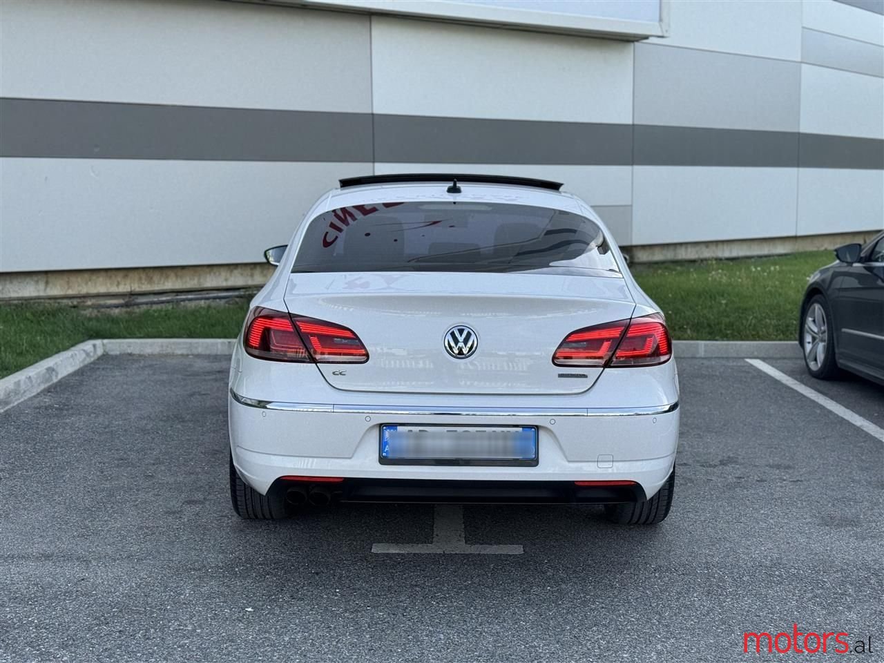 2013' Volkswagen Passat photo #4