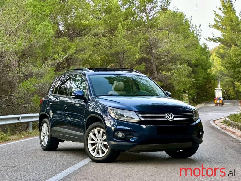 2013' Volkswagen Tiguan photo #1