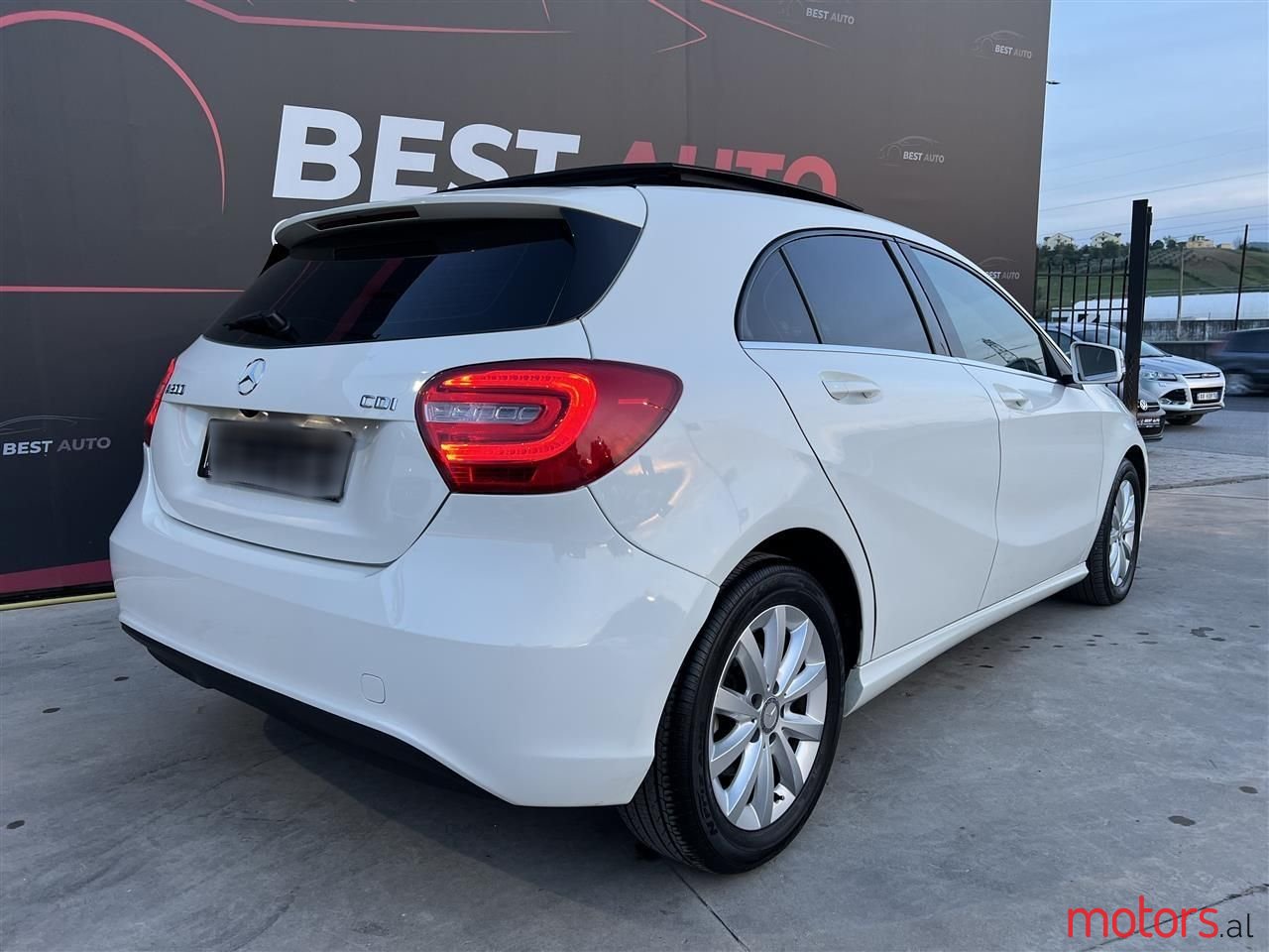 2013' Mercedes-Benz A 200 photo #5