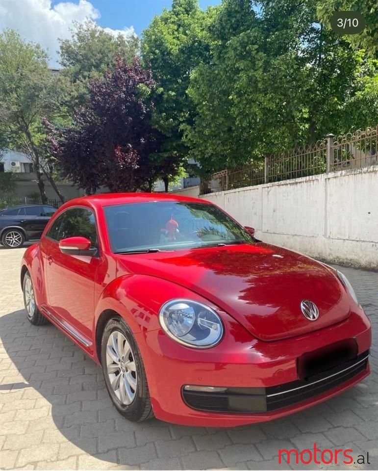 2012' Volkswagen Beetle photo #1