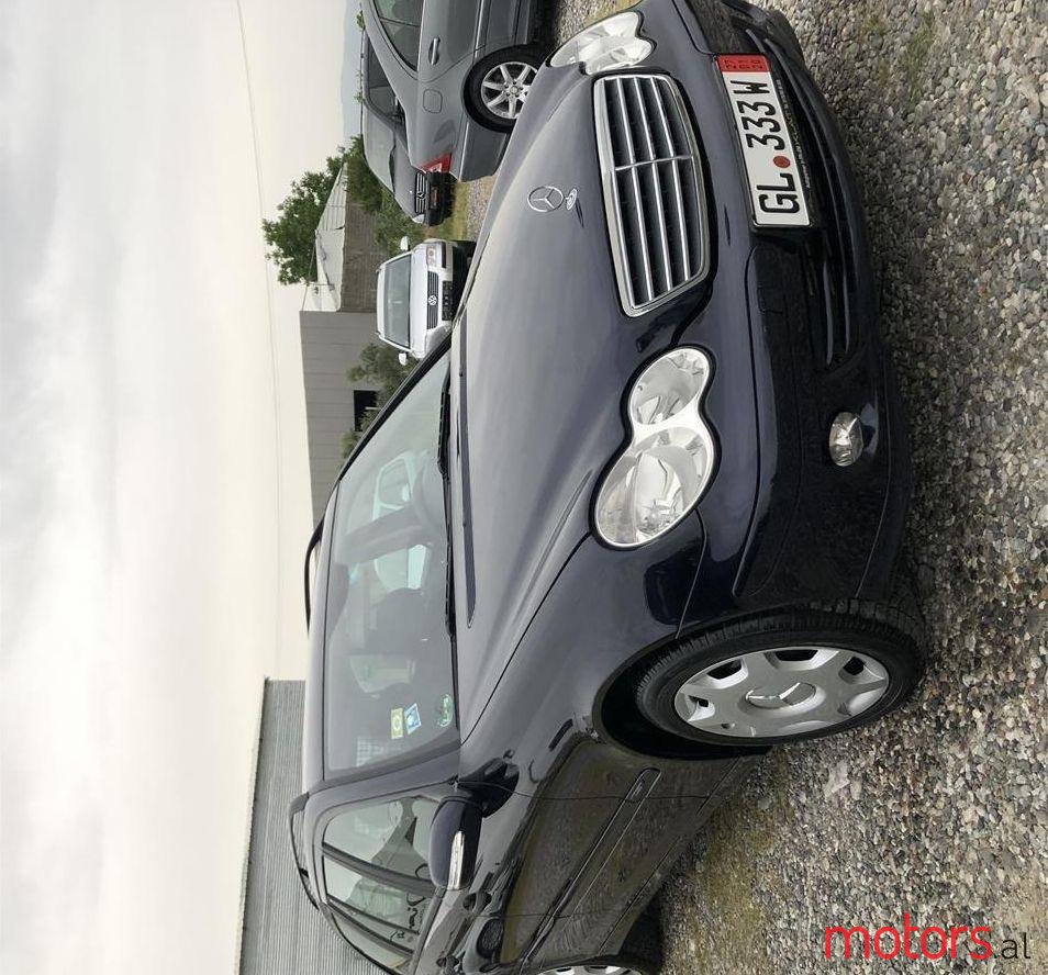 2005' Mercedes-Benz C 200 photo #1