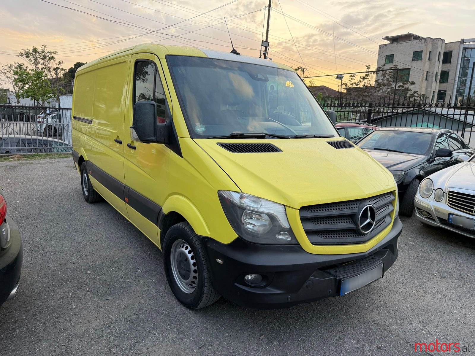 2017' Mercedes-Benz Sprinter photo #1
