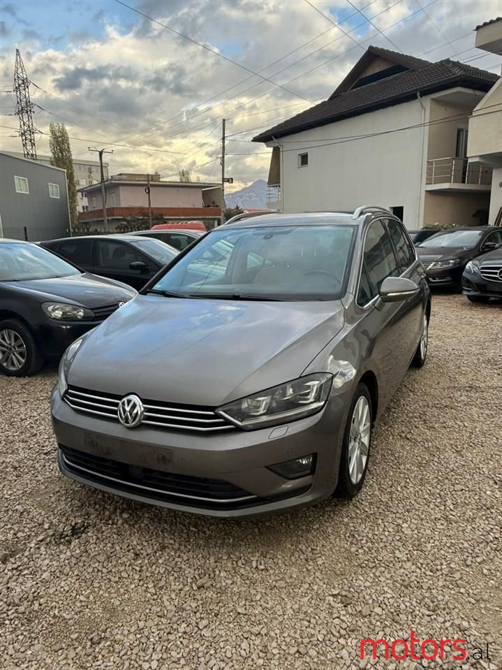 2014' Volkswagen Golf Sportvan photo #1