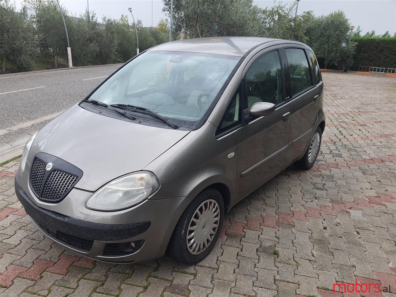 2008' Lancia Musa photo #3