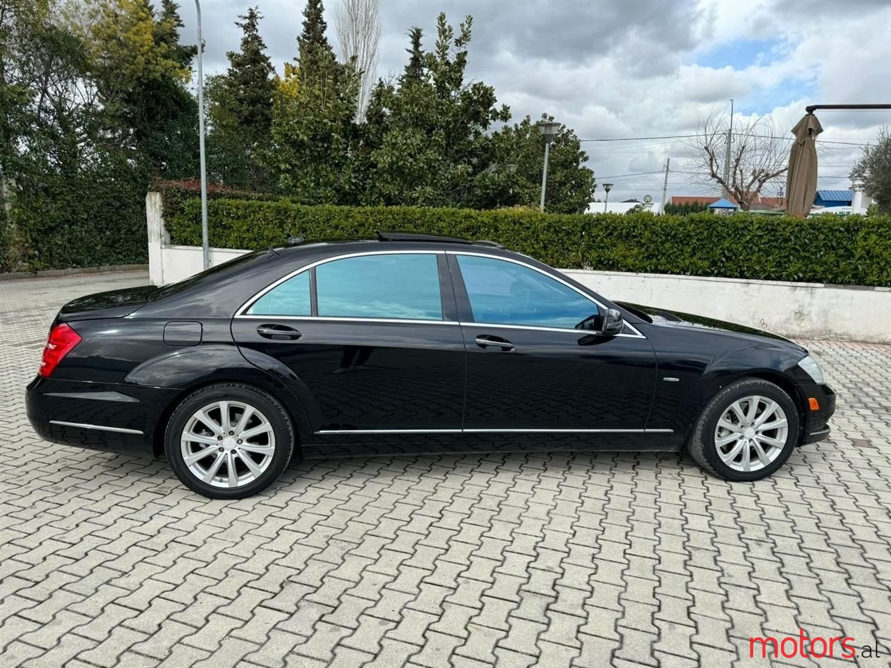 2012' Mercedes-Benz S 350 photo #2