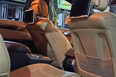 2012' Mercedes-Benz R 350