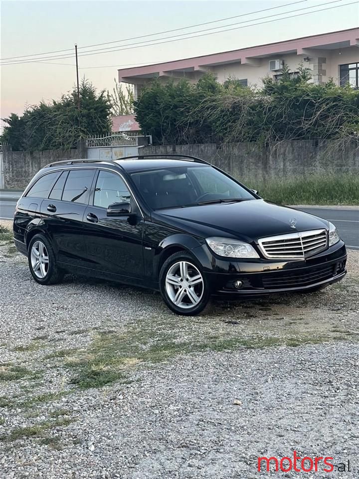 2009' Mercedes-Benz C 220 photo #2