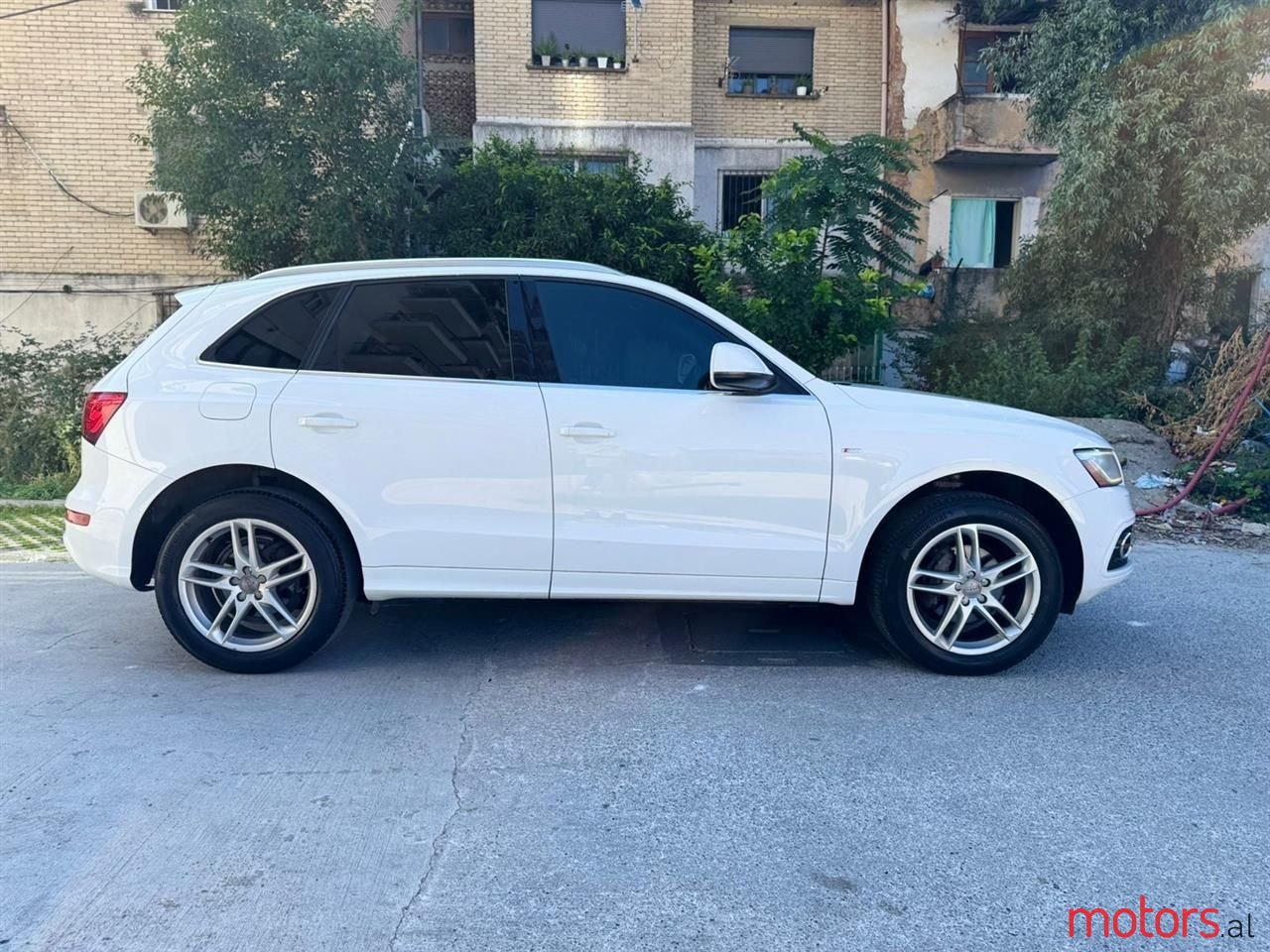 2013' Audi Q5 photo #6