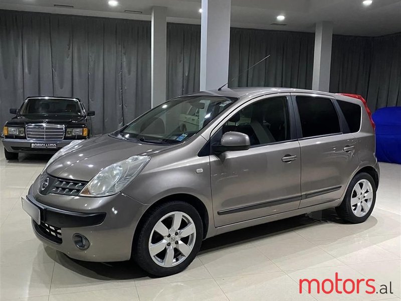 2006' Nissan Note photo #1