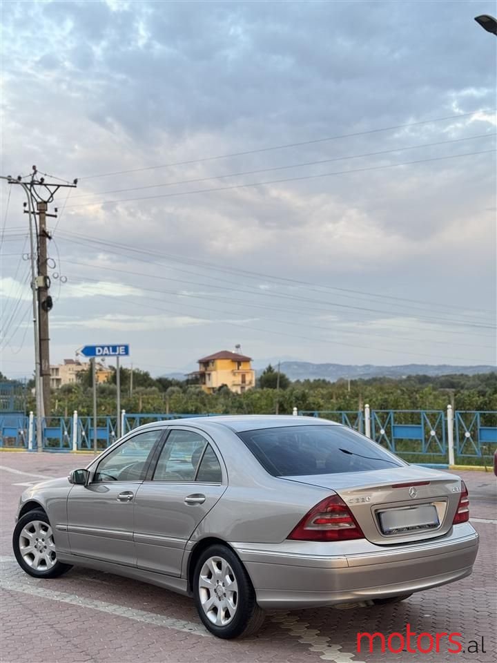 2006' Mercedes-Benz C 220 photo #6