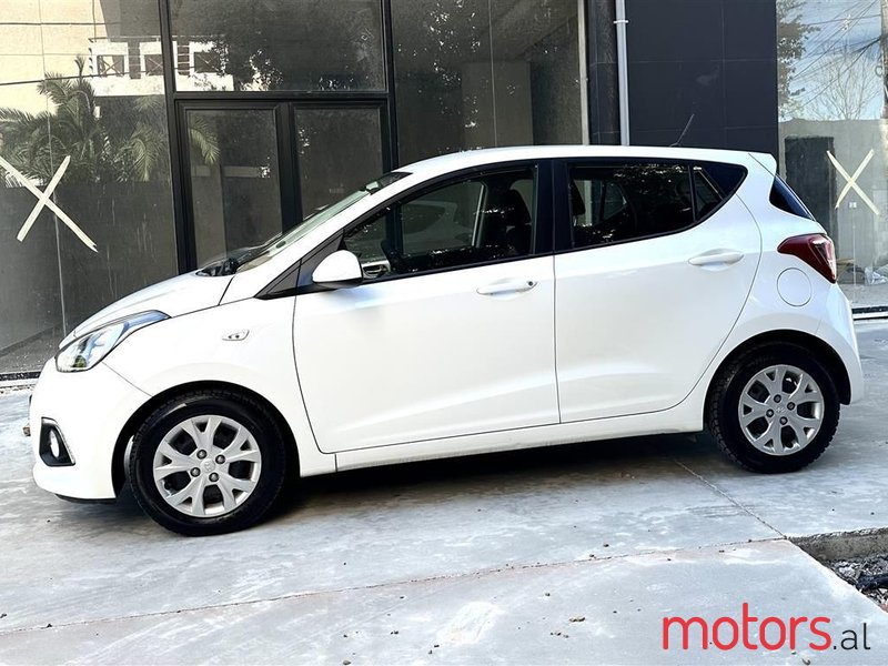 2016' Hyundai i10 photo #2