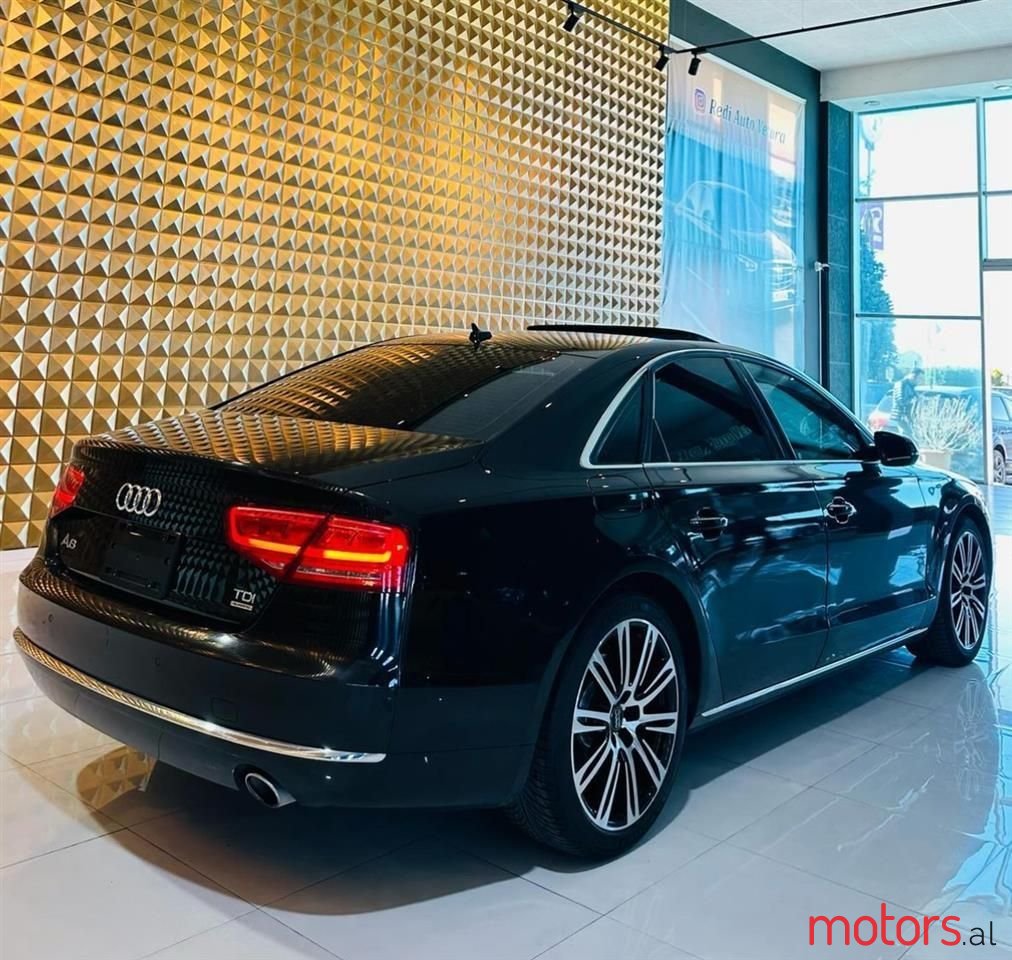 2014' Audi A8 photo #3