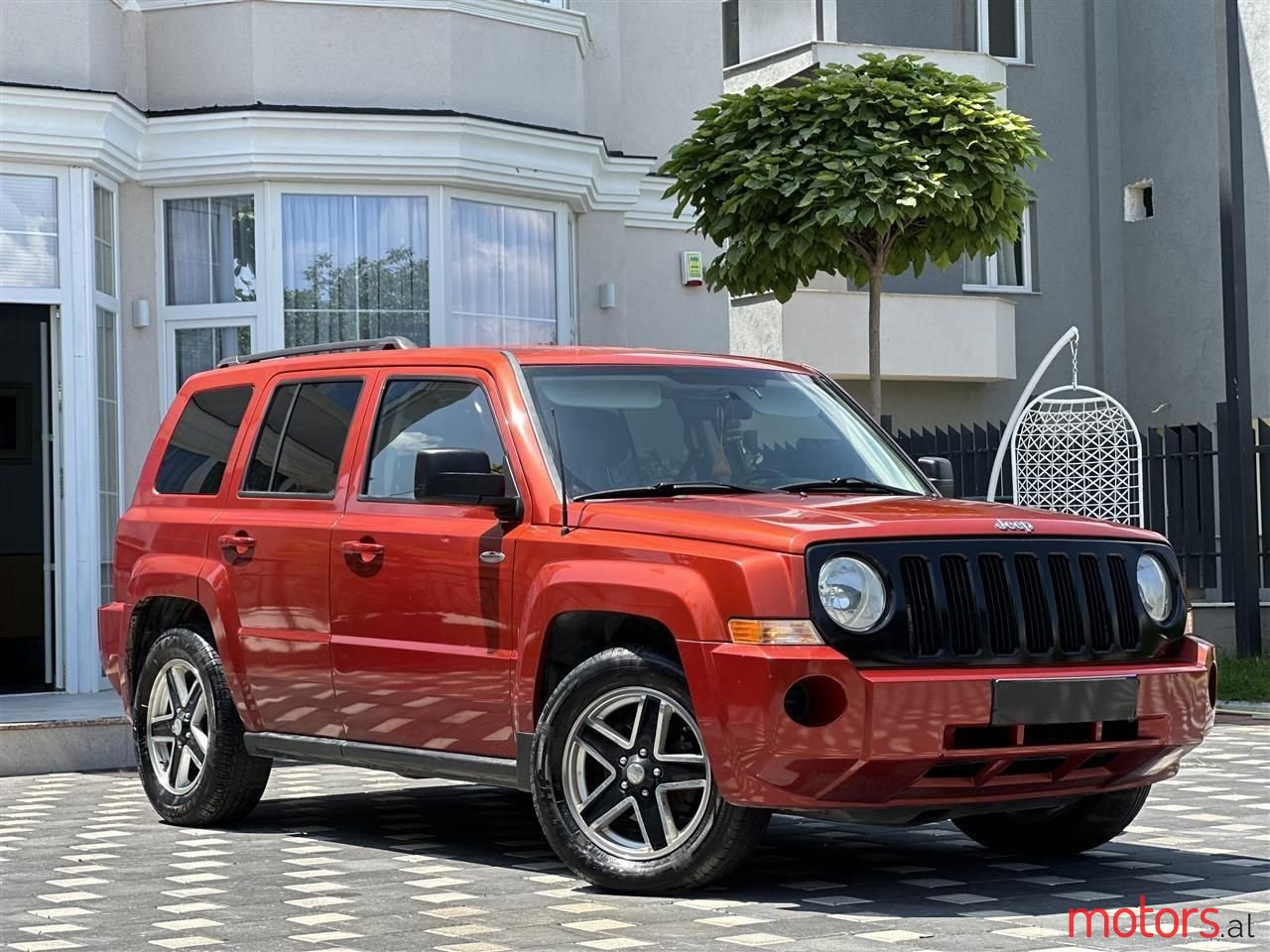 2011' Jeep Patriot photo #1