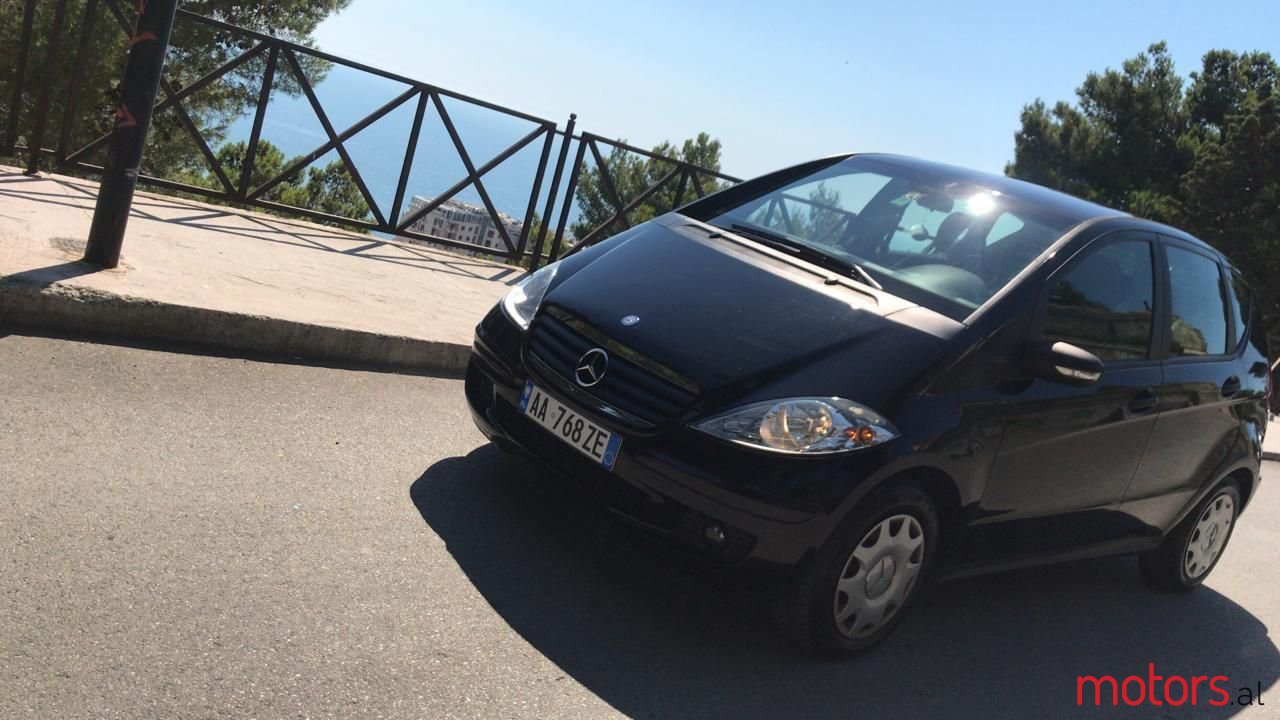 2006' Mercedes-Benz A 150 photo #2