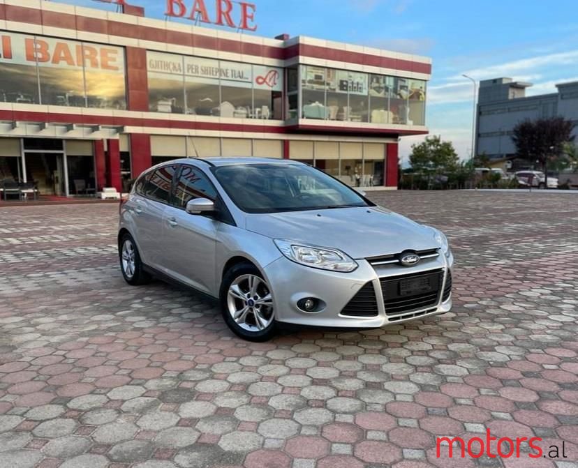 2011' Ford Focus photo #2