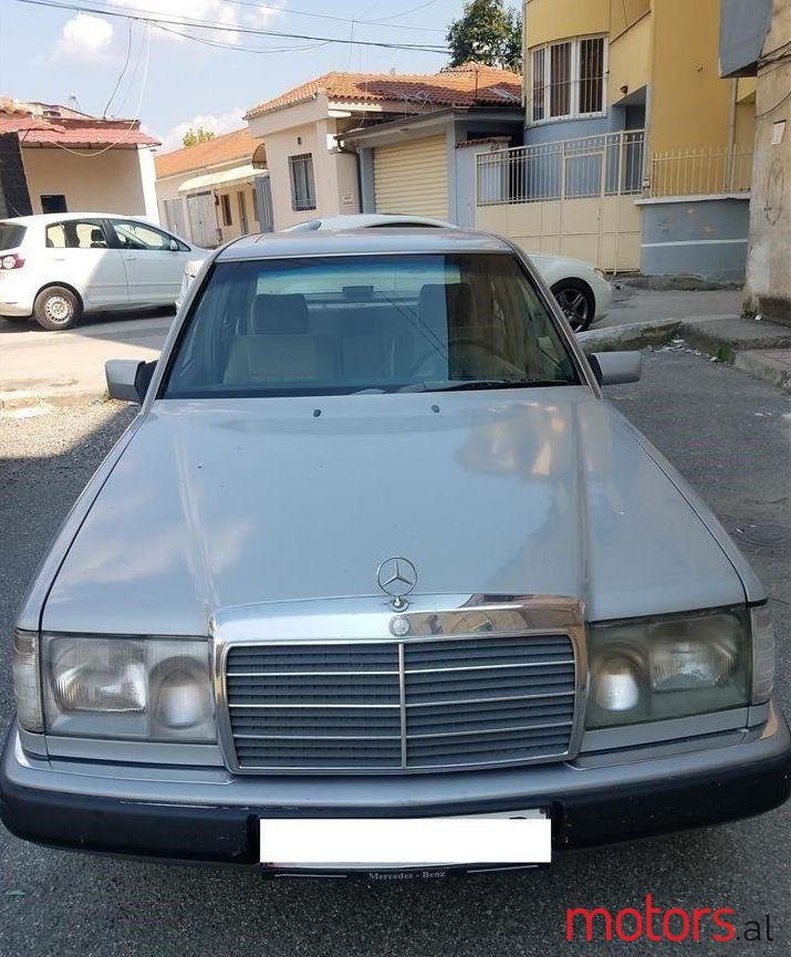 1991' Mercedes-Benz 200 photo #1