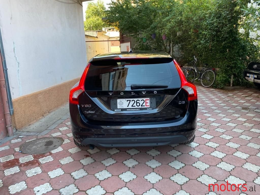 2012' Volvo V60 photo #6