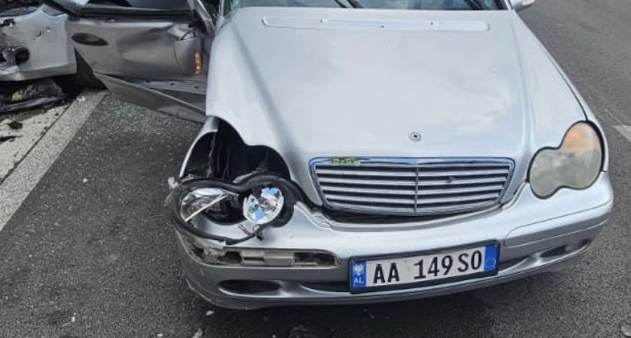 Aksident tek Ura e Matit, përplasen dy mjete/ Dy të lënduar nisen drejt Traumës