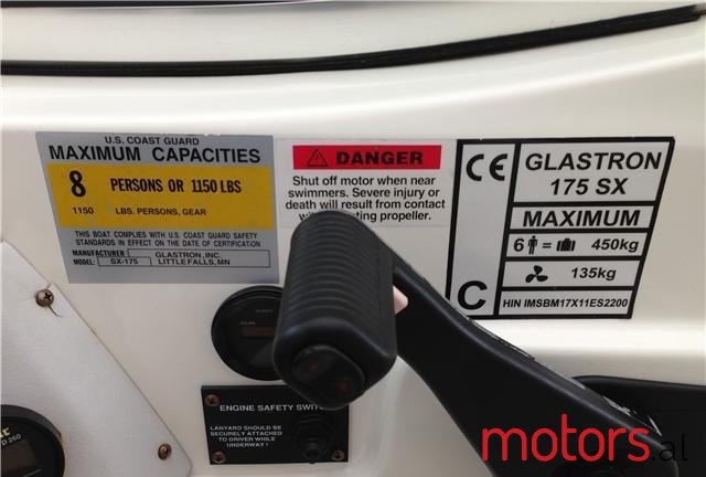 2000' Glastron photo #6