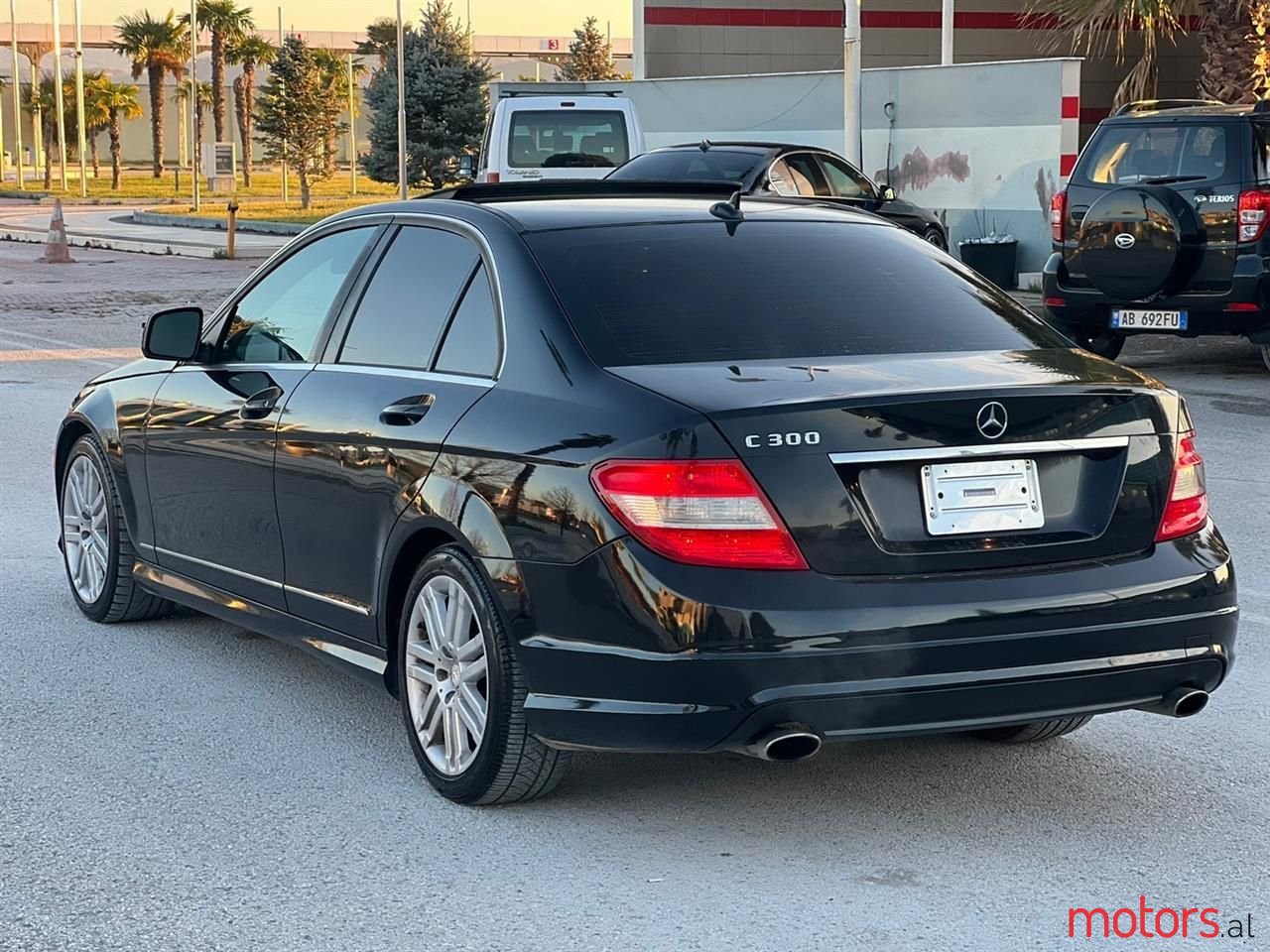 2009' Mercedes-Benz C 300 photo #5