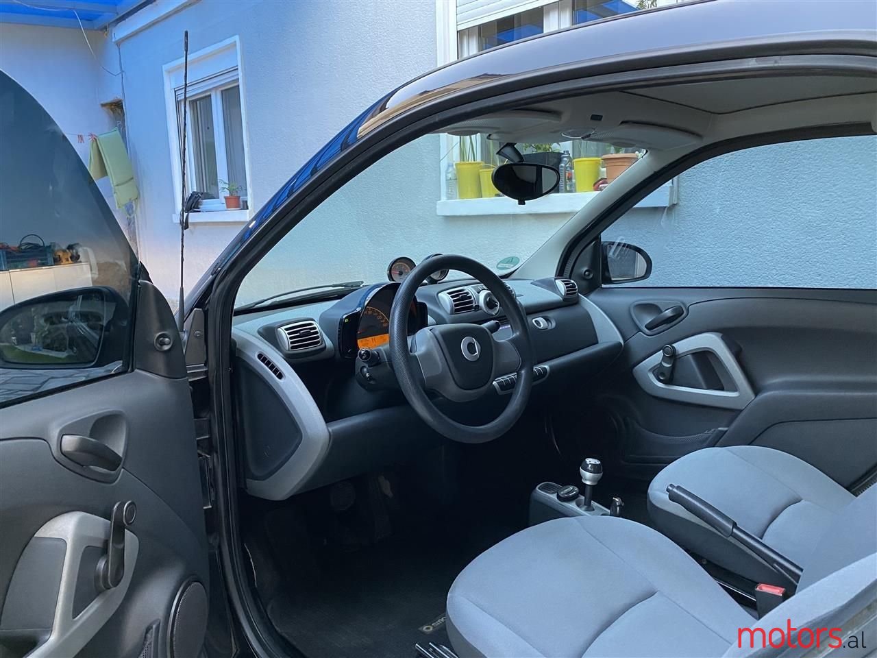 2010' Smart Fortwo photo #2