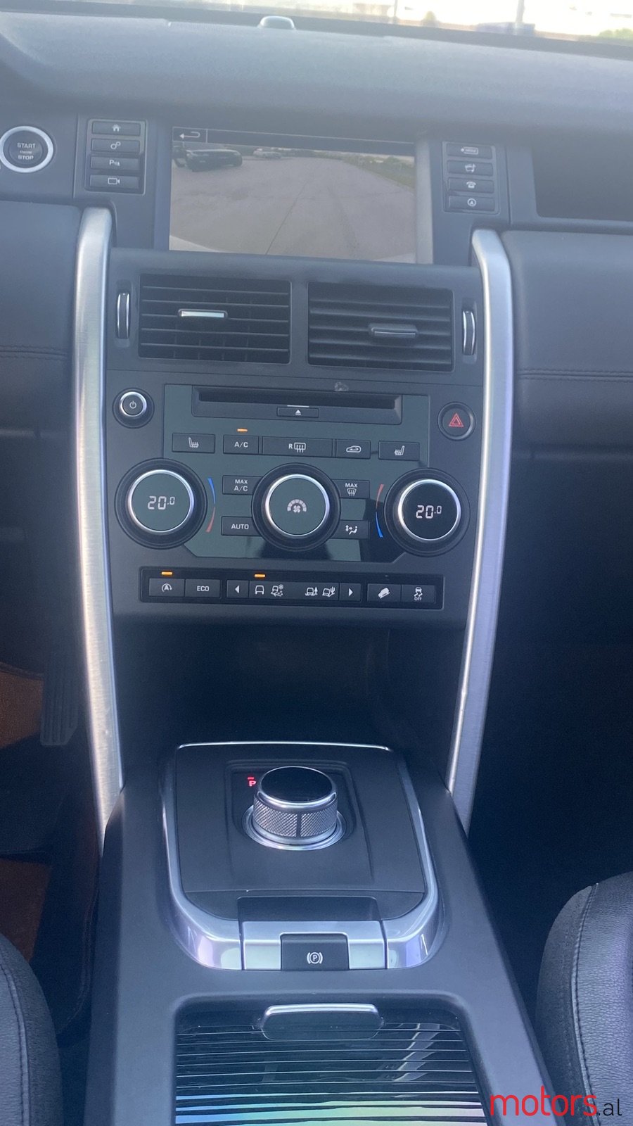 2016' Land Rover Discovery Sport photo #7