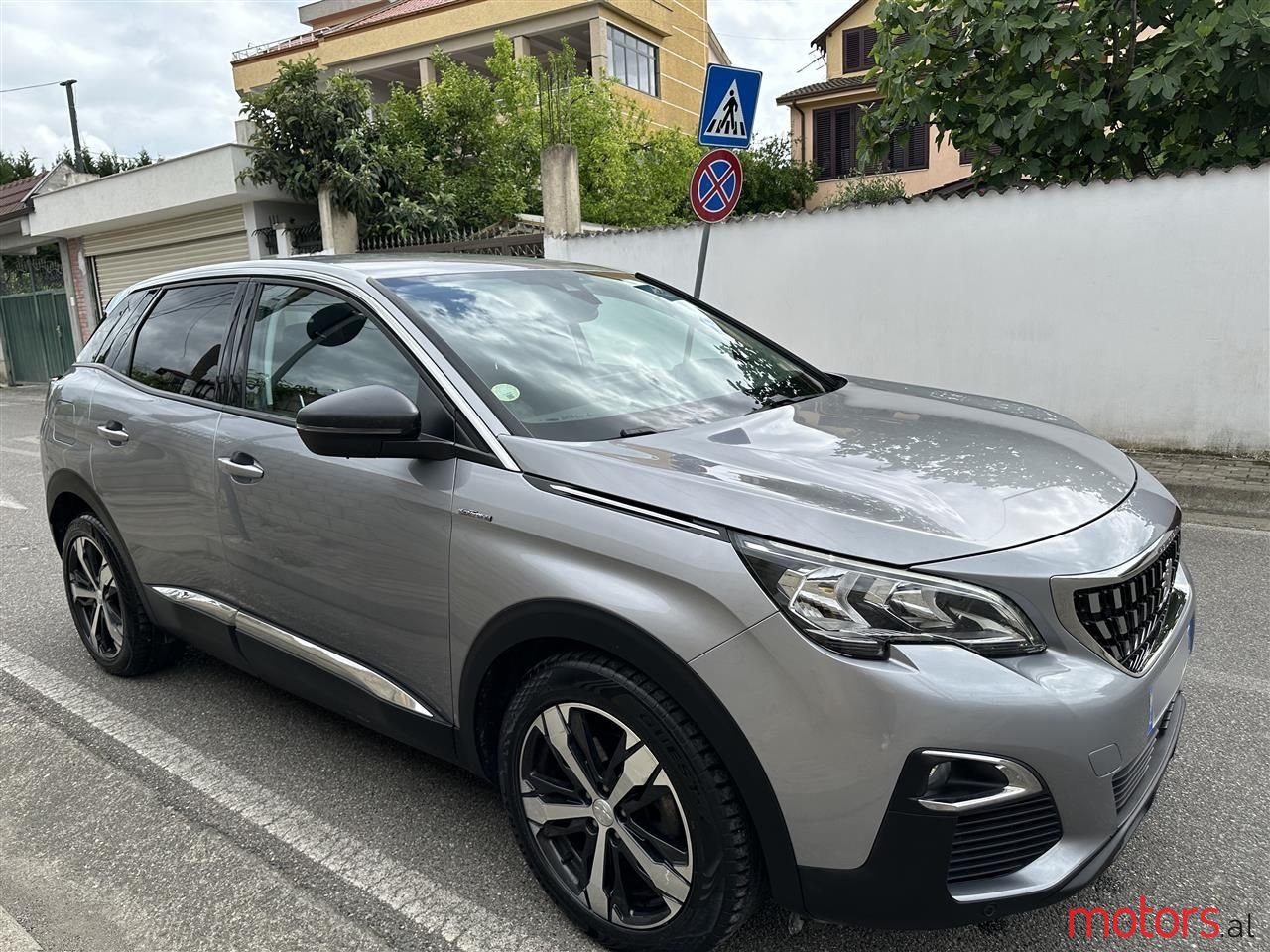2018' Peugeot 3008 photo #1