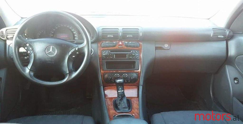 2001' Mercedes-Benz C 220 photo #1