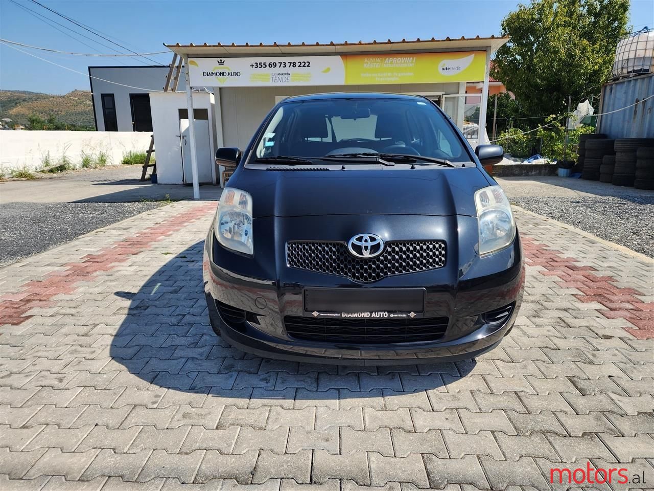 2007' Toyota Yaris photo #2