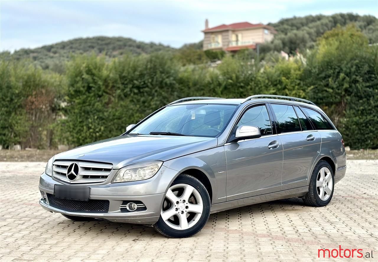 2008' Mercedes-Benz C 220 photo #3