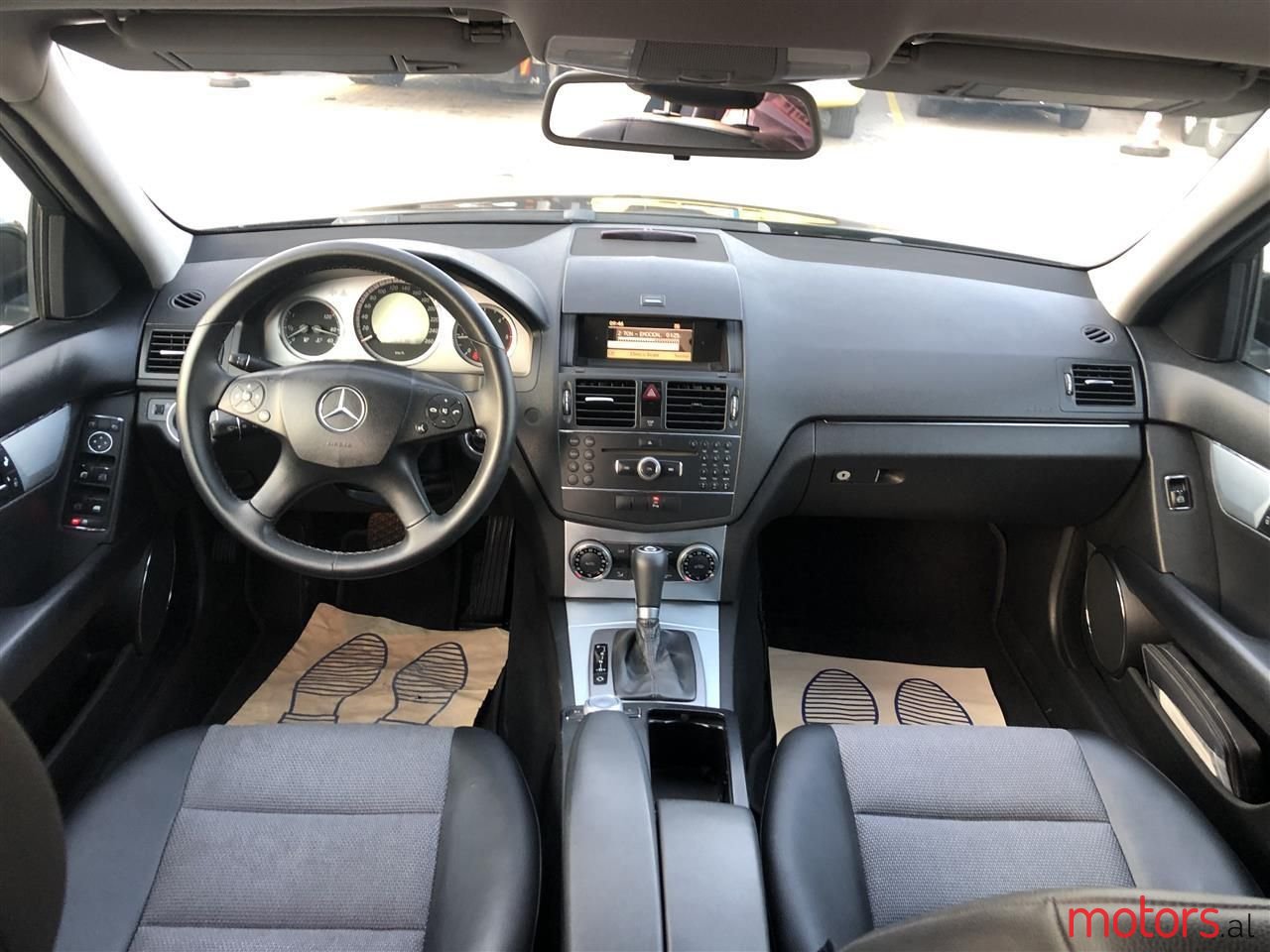 2009' Mercedes-Benz C 220 photo #5