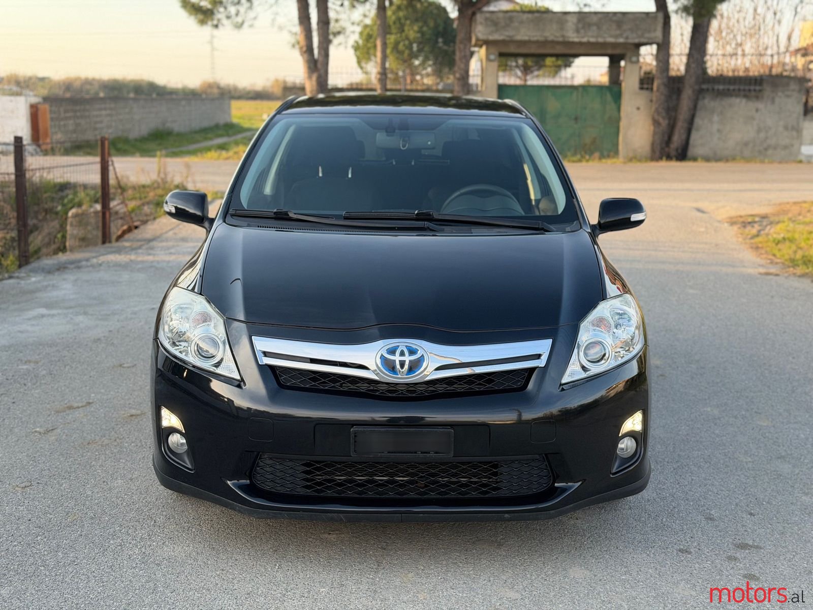 2012' Toyota Auris photo #6