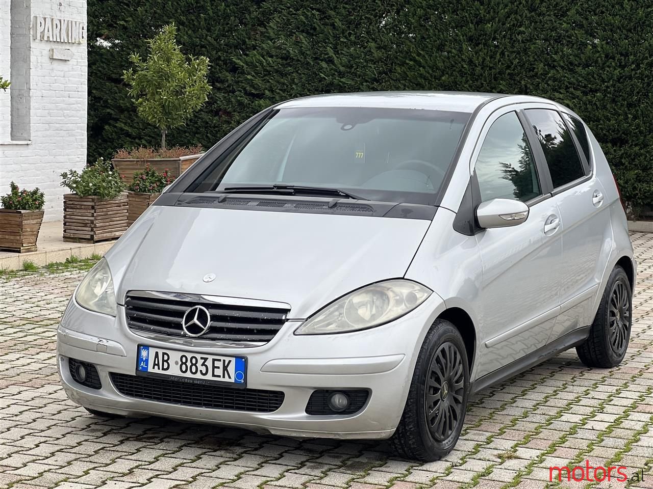 2004' Mercedes-Benz A 180 photo #1