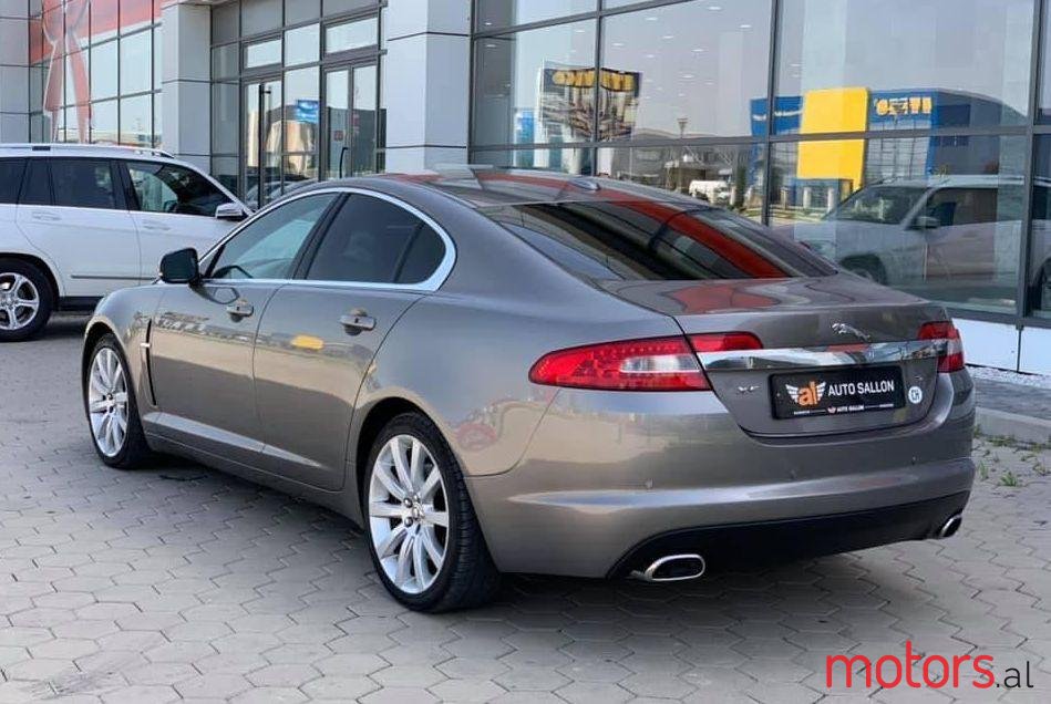 2010' Jaguar XF photo #1