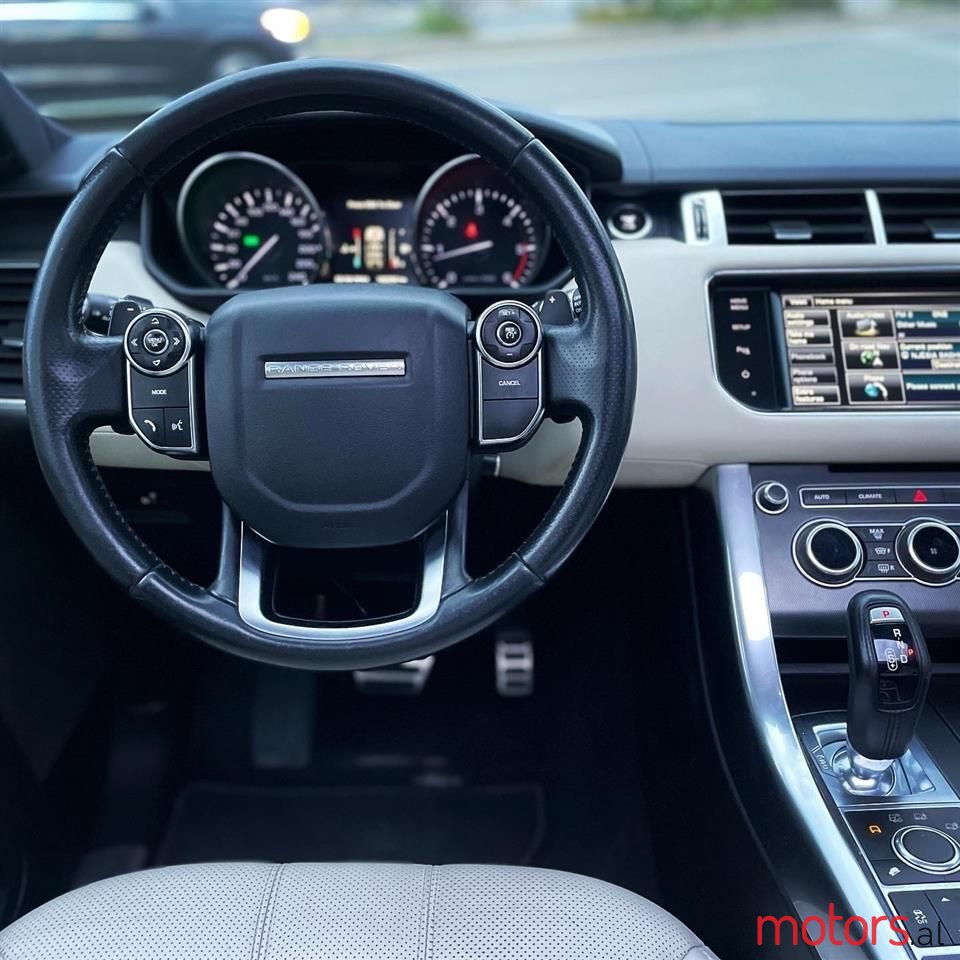 2015' Land Rover Range Rover Sport photo #5