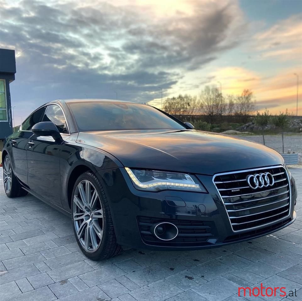 2011' Audi A7 photo #4