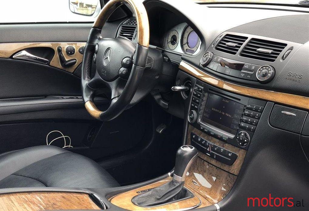 2007' Mercedes-Benz E 350 photo #1