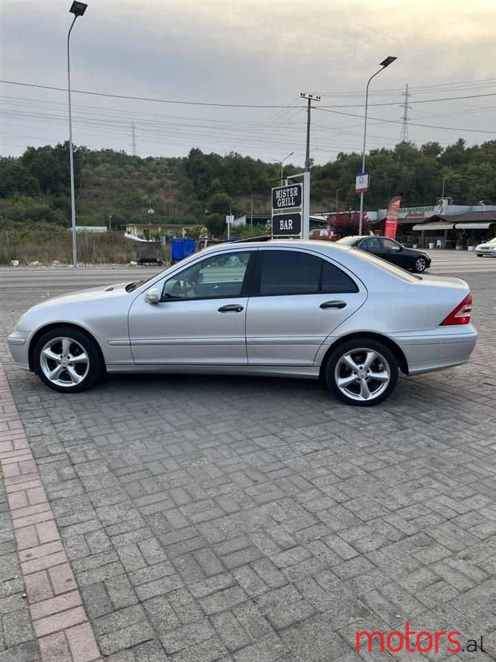 2007' Mercedes-Benz C 200 photo #3