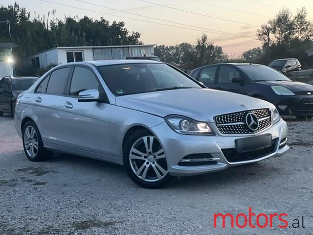 2012' Mercedes-Benz C 220 photo #5