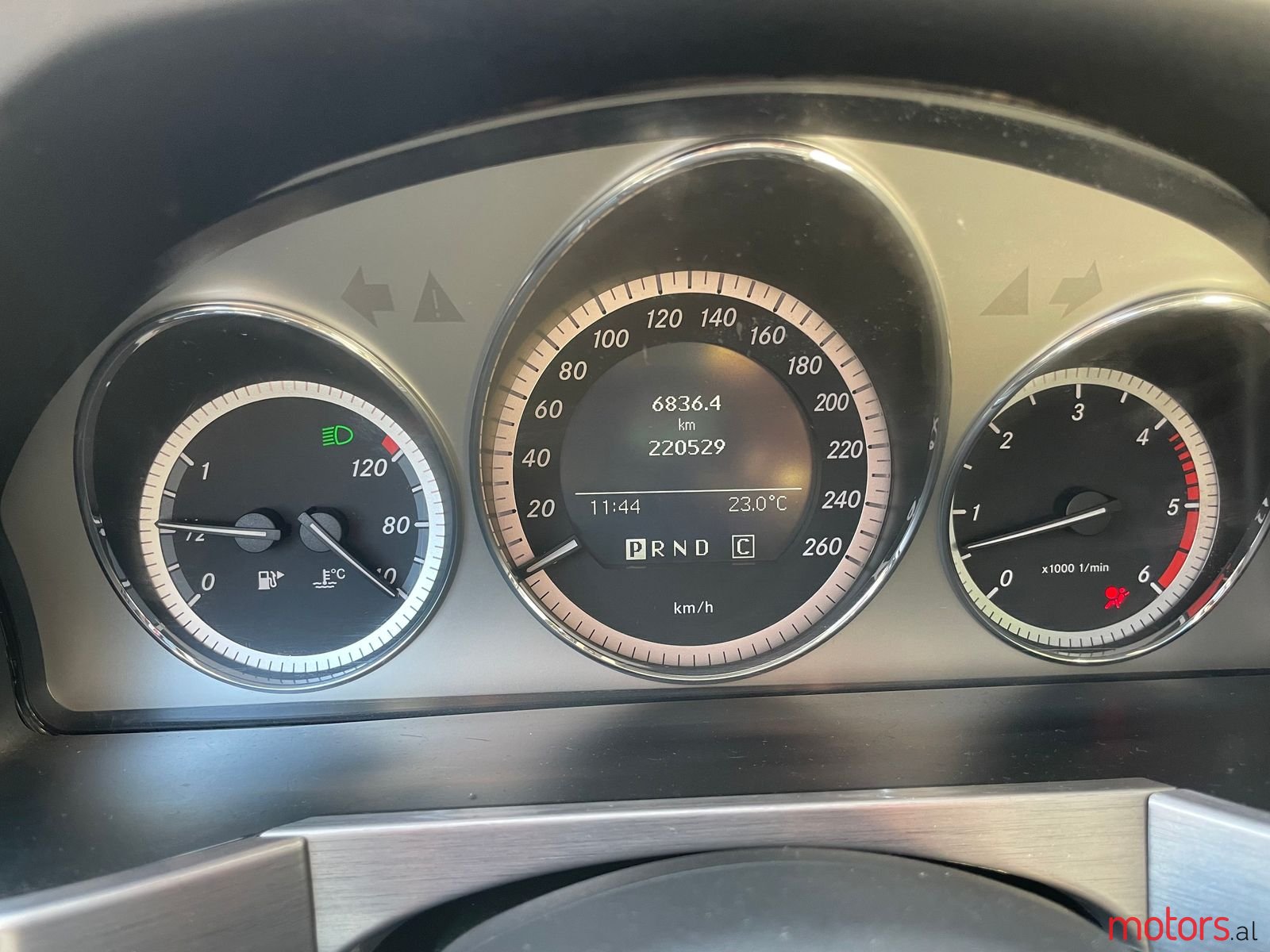 2008' Mercedes-Benz CLK 320 photo #5