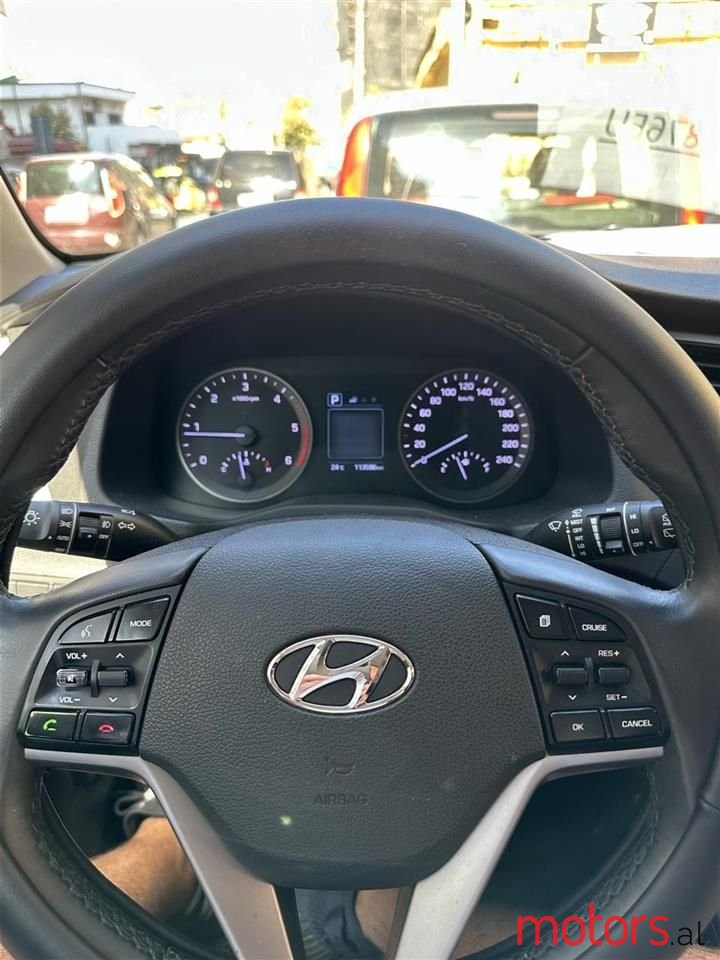 2017' Hyundai Tucson photo #6