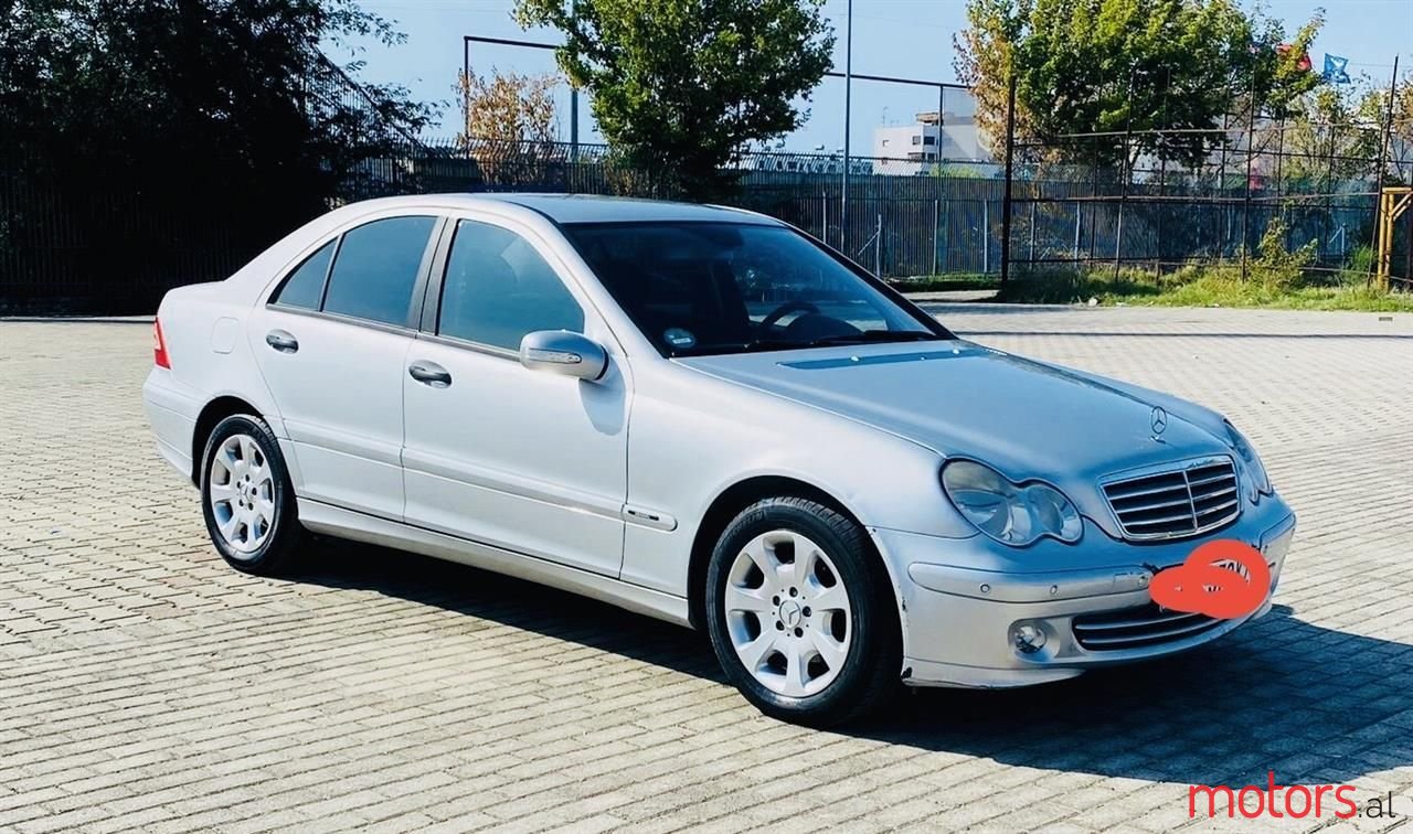 2005' Mercedes-Benz C 200 photo #3