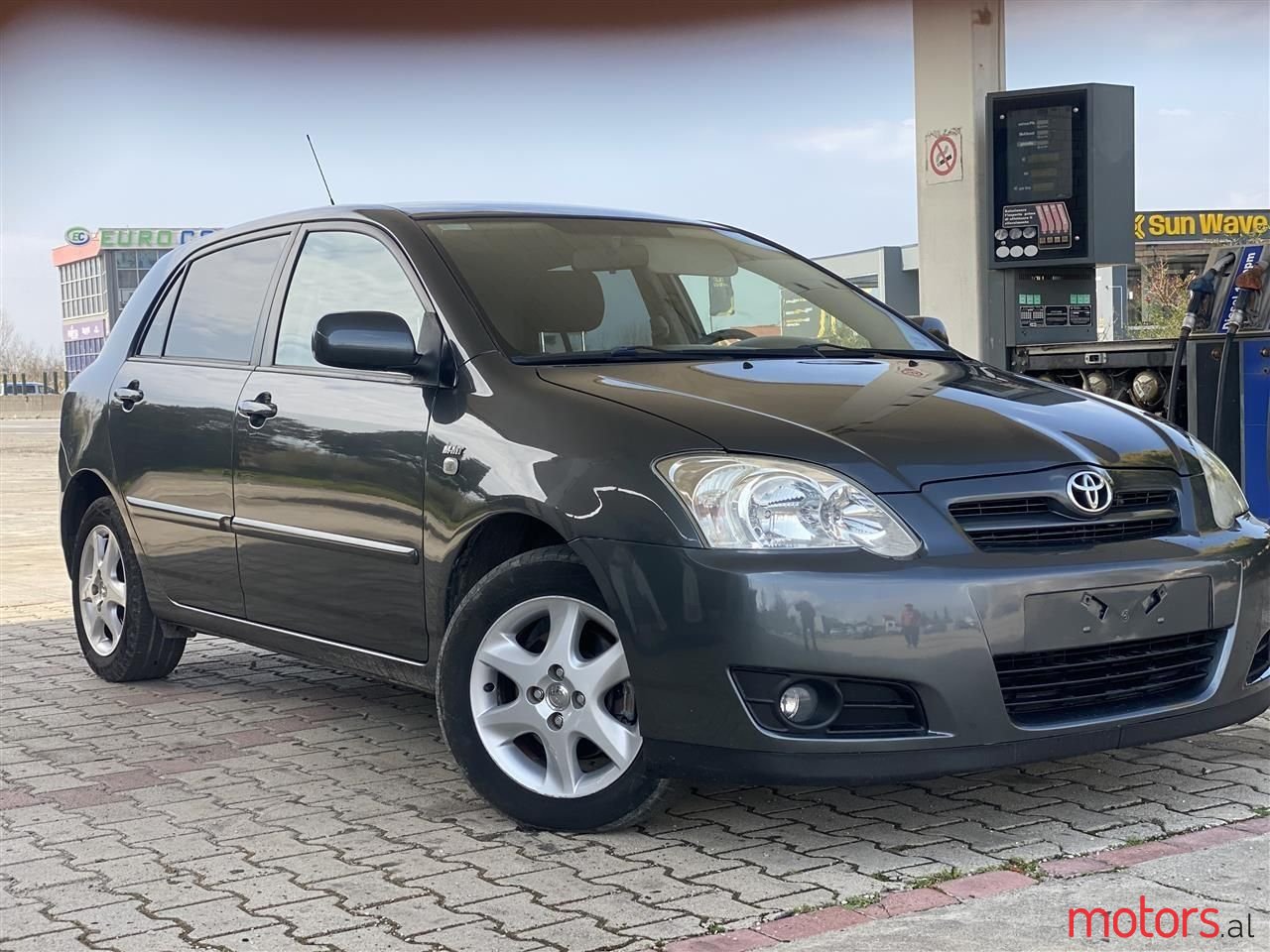 2006' Toyota Corolla photo #1