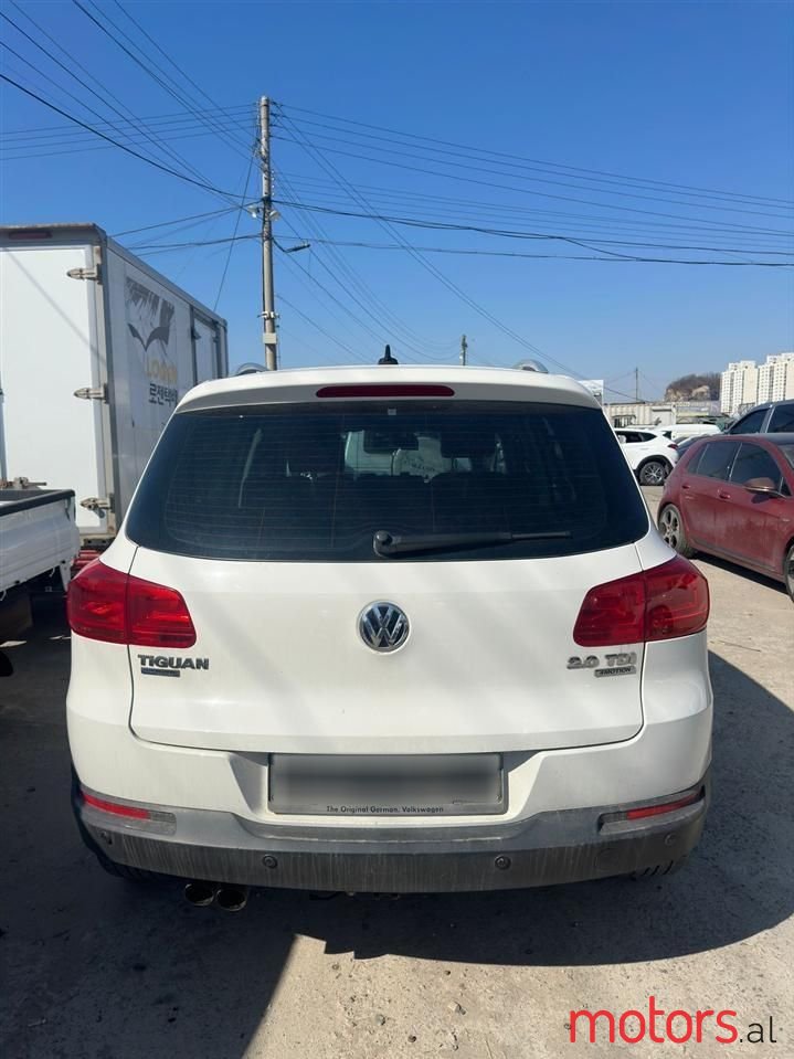 2013' Volkswagen Tiguan photo #6