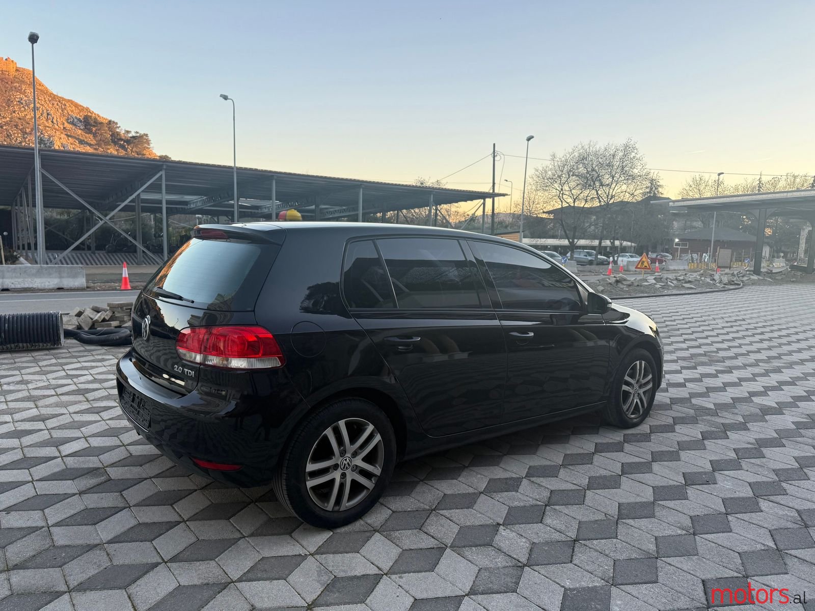 2012' Volkswagen Golf photo #6