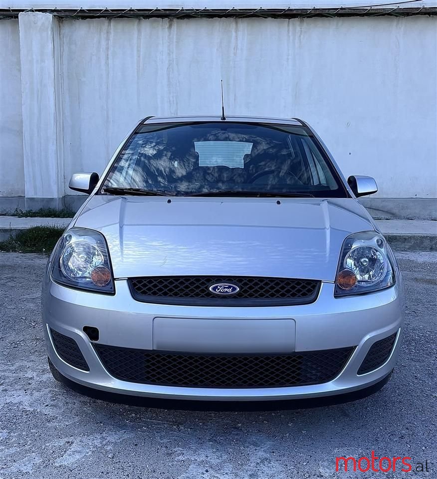 2008' Ford Fiesta photo #6