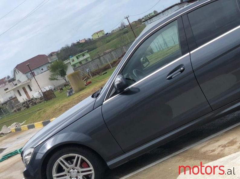 2009' Mercedes-Benz C 220 photo #2