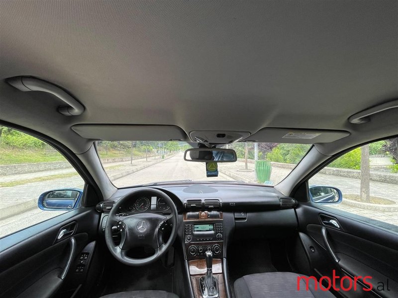 2005' Mercedes-Benz C 200 photo #4