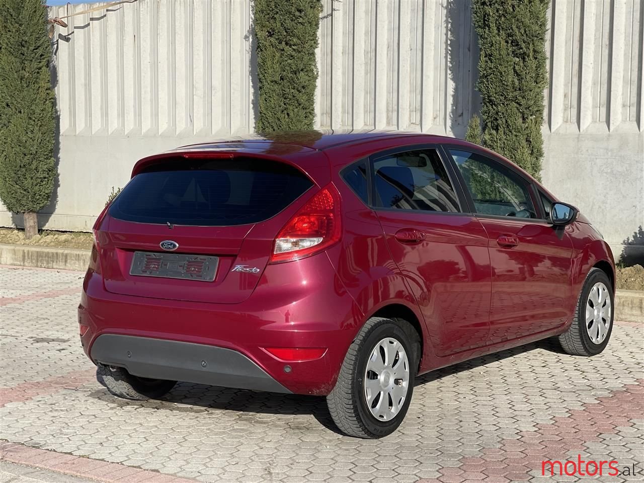 2010' Ford Fiesta photo #2