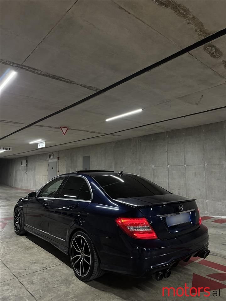 2012' Mercedes-Benz C 300 photo #3